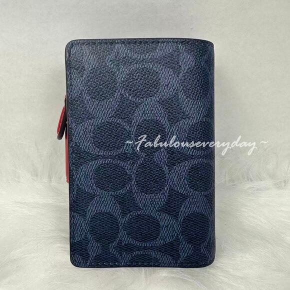 Coach Medium Corner Zip Wallet In Signature Canvas/Denim/Bold Gold CW786 NWT - Picture 3 of 7